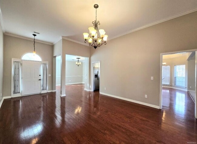 Photo - 1661 Worthing Rd