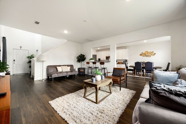 Photo - 25927 Chicory Dr