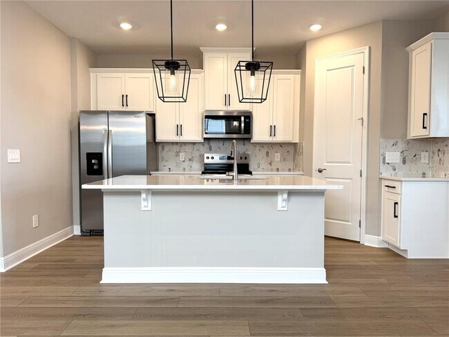 Photo - 16526 Silver Brook Wy