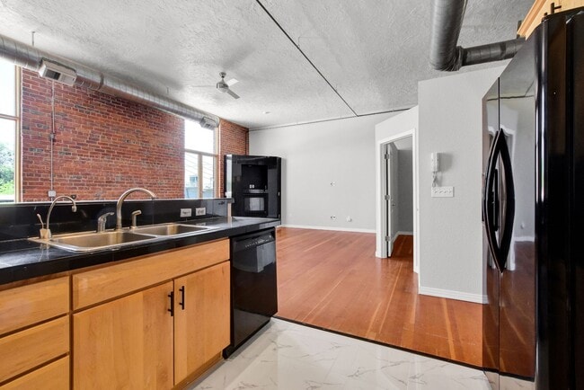 Photo - One-of-a-Kind Tejon Street Condo in Unbeatable Location! No Utility Setup Required!