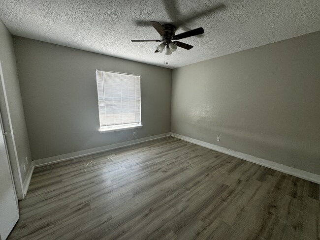 Photo - 13340 Horizon Blvd