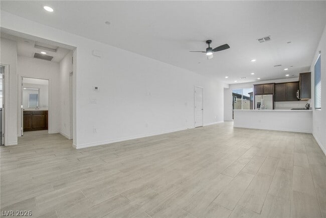 Photo - 9770 Redwood Cascade St