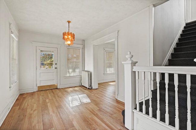 Photo - 46 Old Bedford Rd