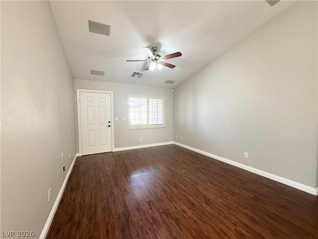 8622 Lakota St