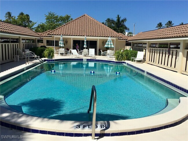 Photo - 2600 Gulf Shore Blvd N Unidad 64
