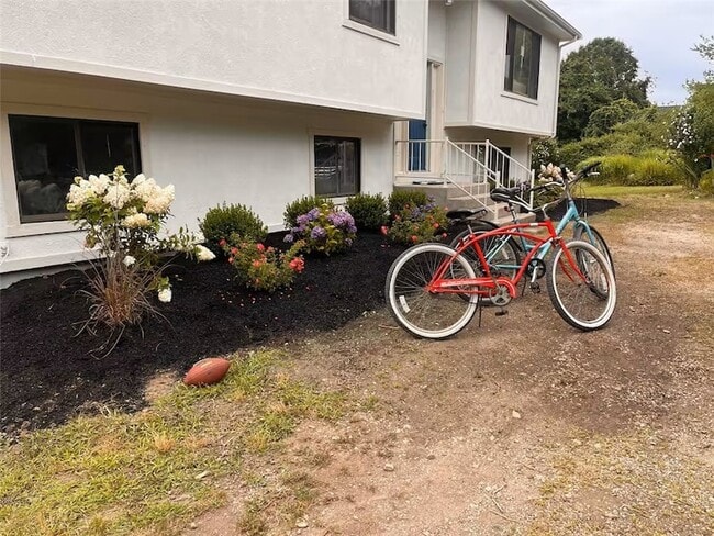 Photo - 16 Pleasant View Dr