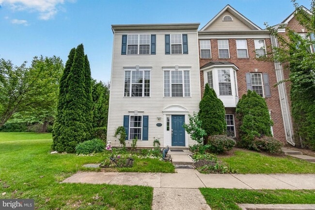 Building Photo - 2572 Carrington Way