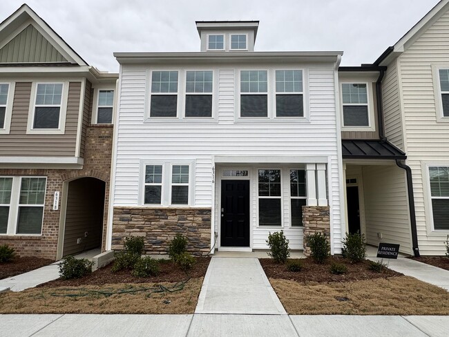 3 Bedroom | 2.5 Bathroom Raleigh Townhome - 3 Bedroom | 2.5 Bathroom Raleigh Townhome