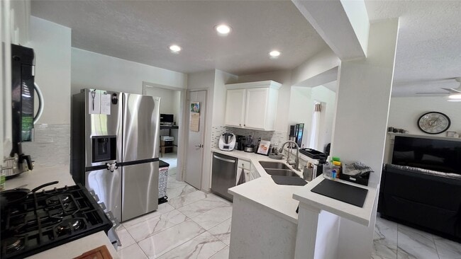 Photo - 23510 Stratsborough Dr