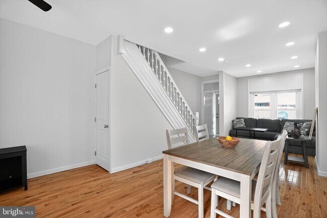 Photo - 4324 Otter St