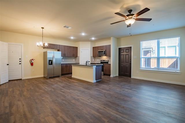 Photo - 713 Wheatfield Dr