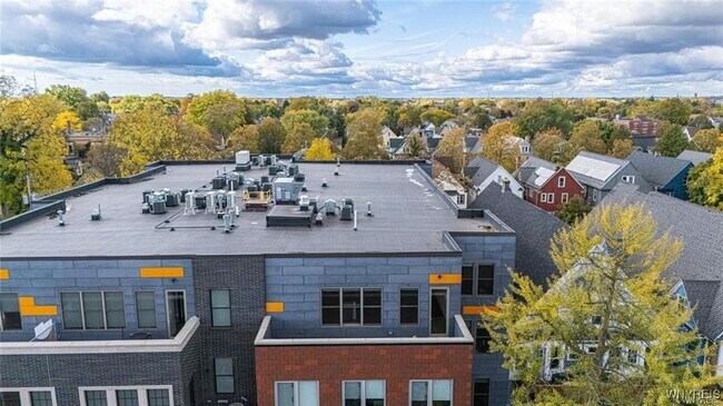 Photo - 1020 Elmwood Ave