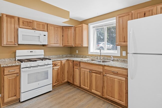 Photo - 9152 Lexington Ave N