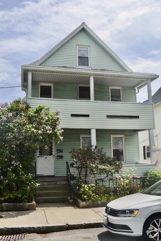 Building Photo - 65 Wheatland St Unit 2 Rental