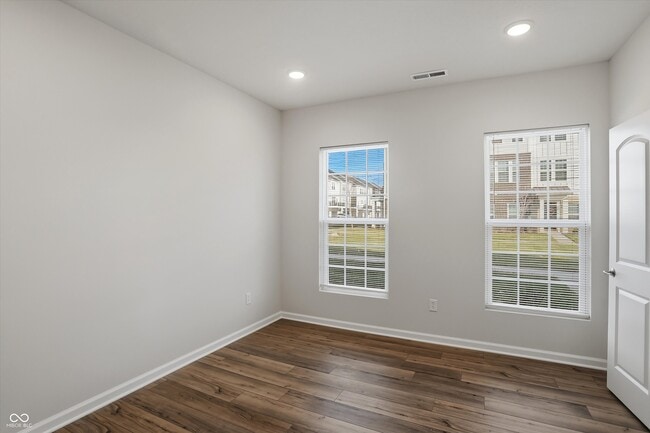 Photo - 14573 Elsmere Ln