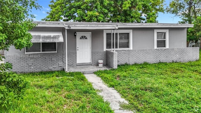 Building Photo - 1423 NW 12th St Rental