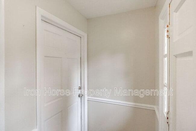 Photo - 162 Jockey Club Dr