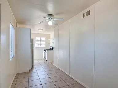 Photo - 3206 E Bellevue St Unidad 1