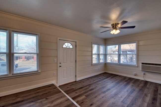 Photo - 620 NW 27th St