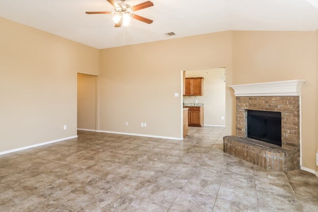 Photo - 1308 Dawnridge Ct