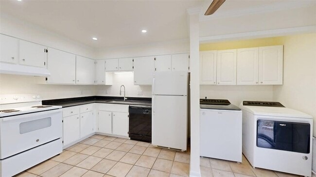 Photo - 1605 Cloverdale Ct