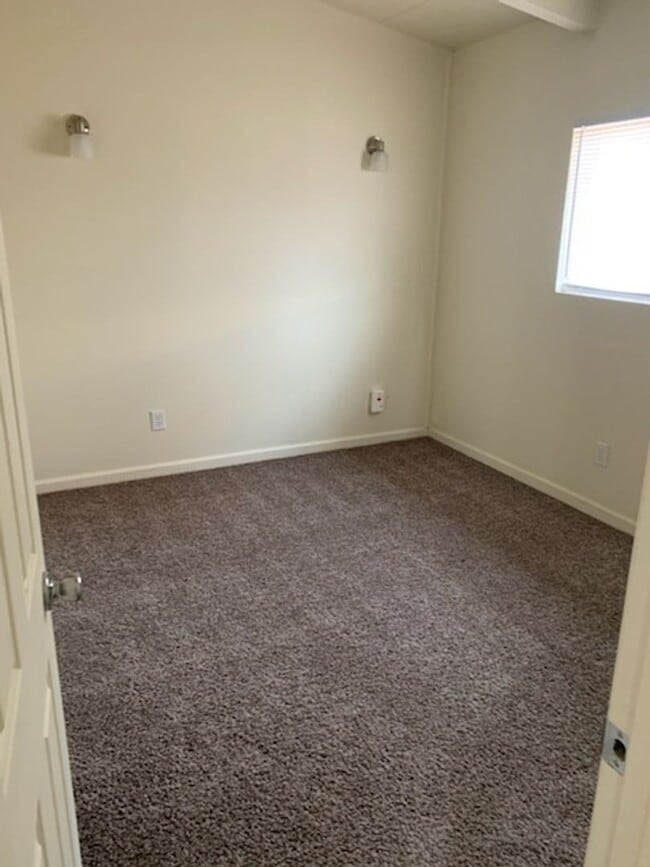 Photo - Ash Duplex Unit 1311