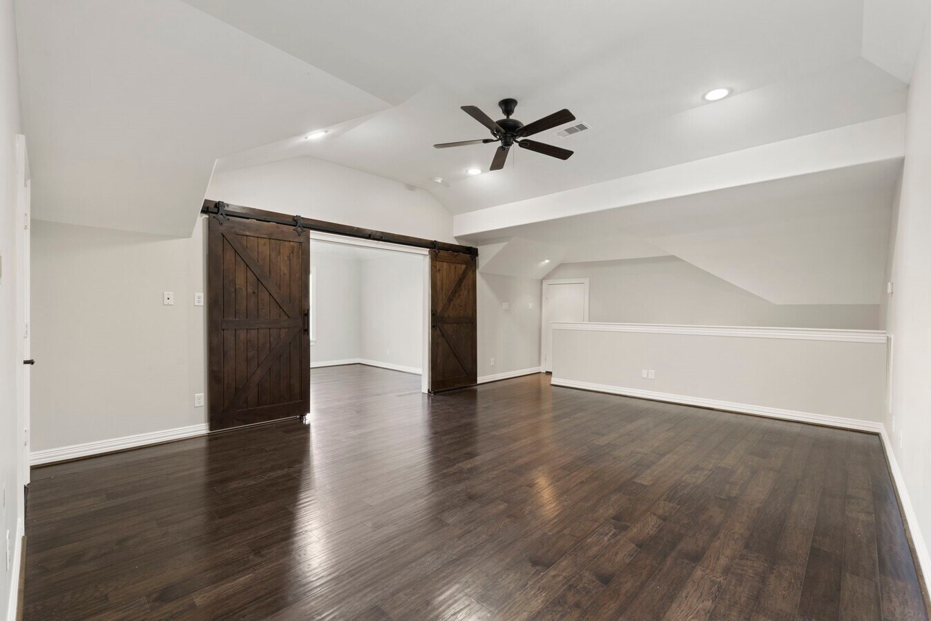 Photo - 26214 Kingsgate Ln