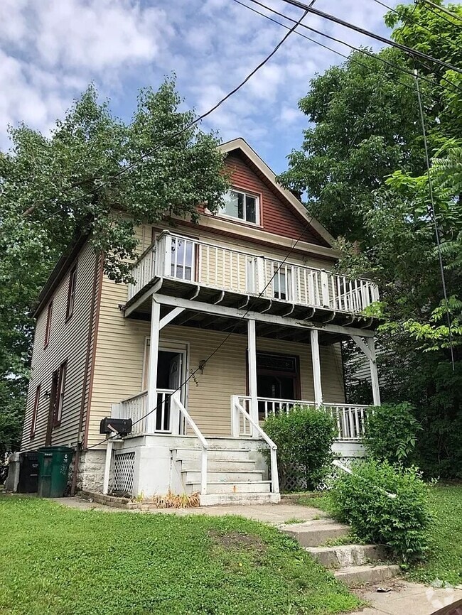 Building Photo - Charming 6 beds 2 baths in Cincinnati! Rental