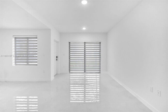 Photo - 14507 SW 261st St