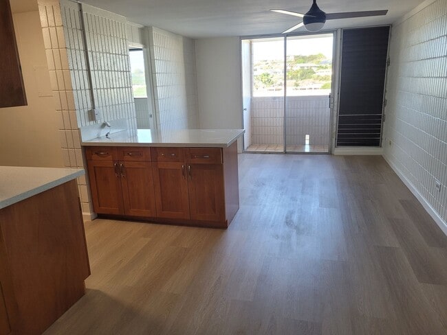 Photo - FULLY Renovated 3bd, 2ba, 1pkg for $2900