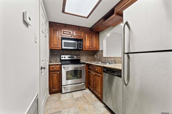 Photo - 2045 N 3rd St Unidad 209