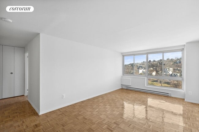 Building Photo - 1 Glenwood Ave Rental