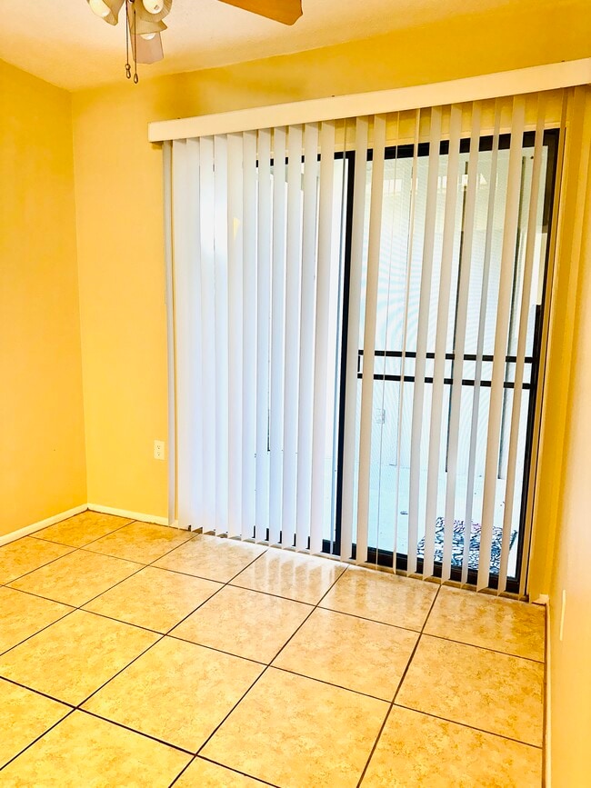 Bedroom - 2208 Bahia Vista St Unit F1