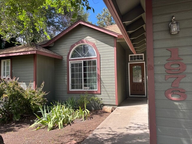 3 BR/2BA Home In Tamarack Park East - 3 BR/2BA Home In Tamarack Park East