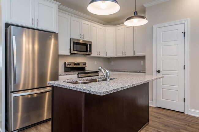 Photo - 105 Marsh Harbor St