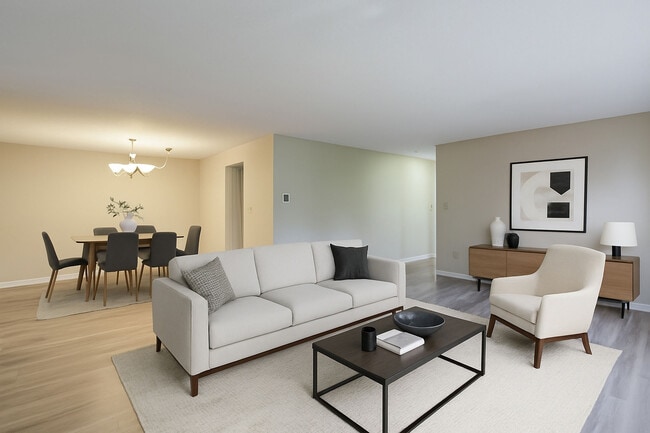 Photo - Waterford Village