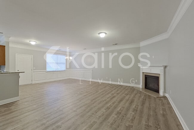 Photo - 141 Whitton Ct