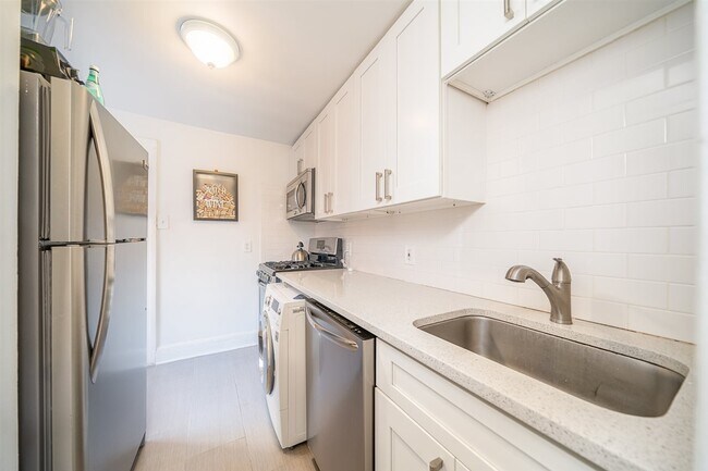 Photo - 160 8th St Unidad 3