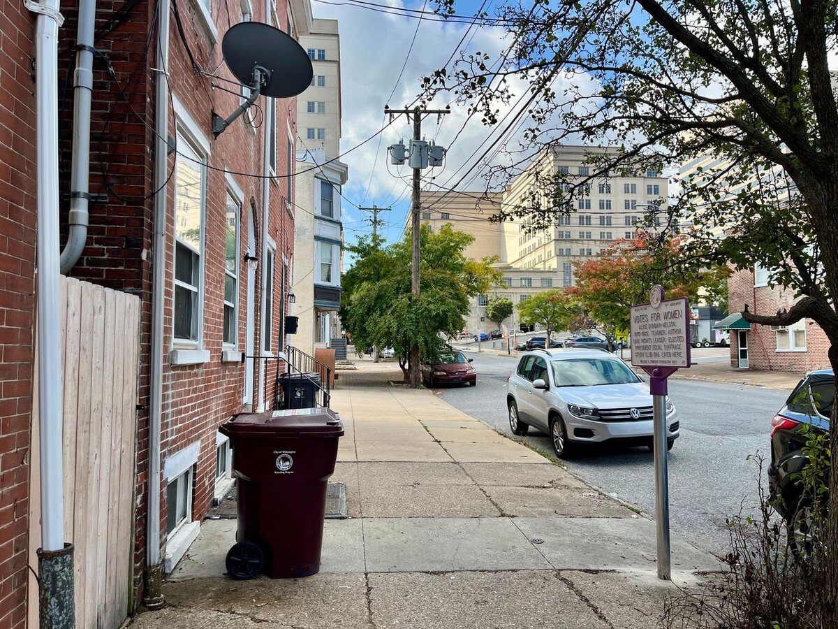 Photo - 1310 N French St Unit Apt C