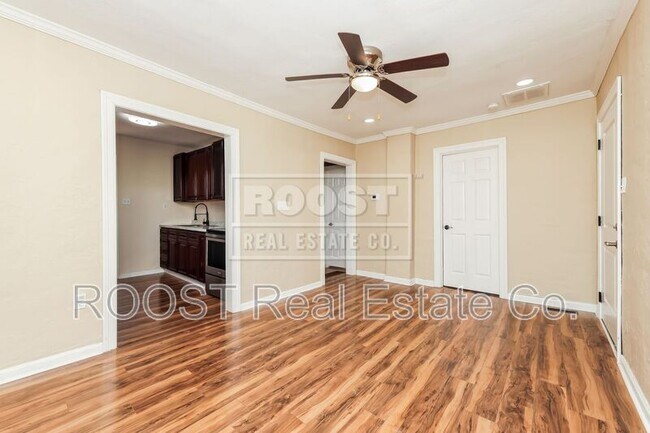 Photo - 1704 Willamet Rd