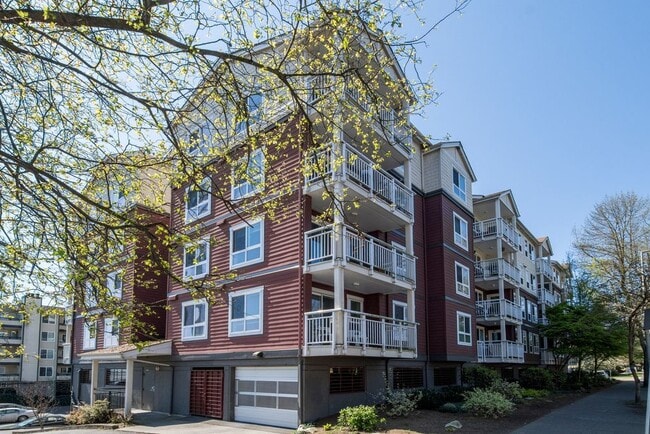 Building Photo - Top Floor 2bed/1.25bath Condo w/Secure Parking Unit 501