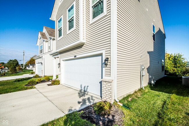 Photo - 6024 Medina Spirit Dr