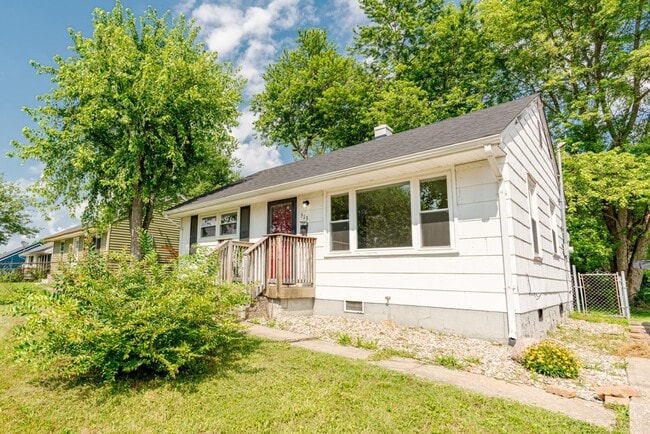 Building Photo - 509 Diecks Dr