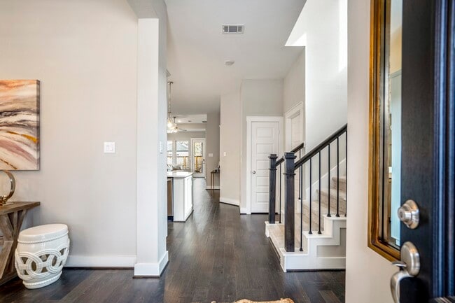 Photo - 222 Thistle Dr