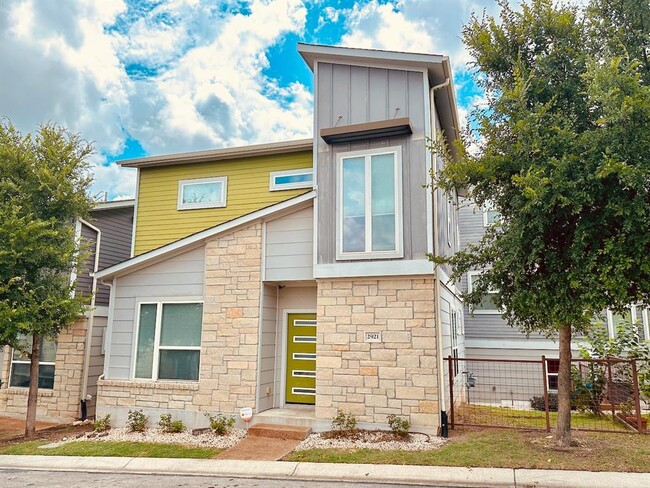 Photo - 2921 Stock Dr Rental