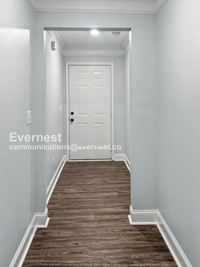 Photo - 3 Bed, 2.5 Bath Home with Attached Garage / Pet-Friendly / Available Now!