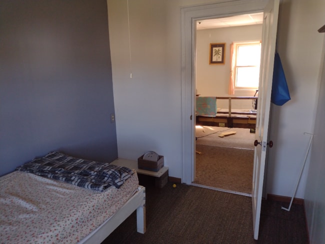 Photo - 5 Varick St Unit 2 Flr. Rm 3