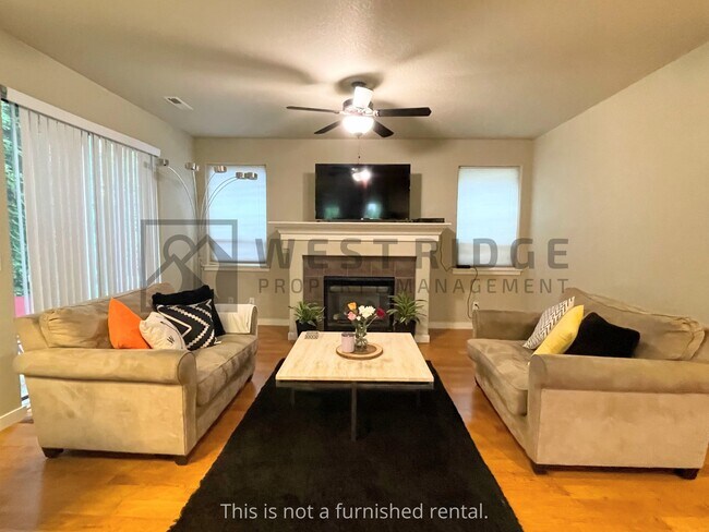 Photo - 14037 SW Walnut Creek Way