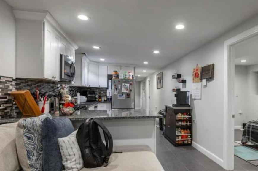 Photo - 4 bedroom in Chicago IL 60647 Unidad 2