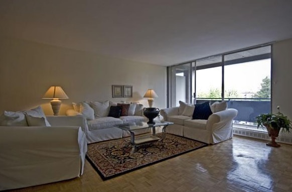 Photo - 129 Chiswick Rd Unit 1